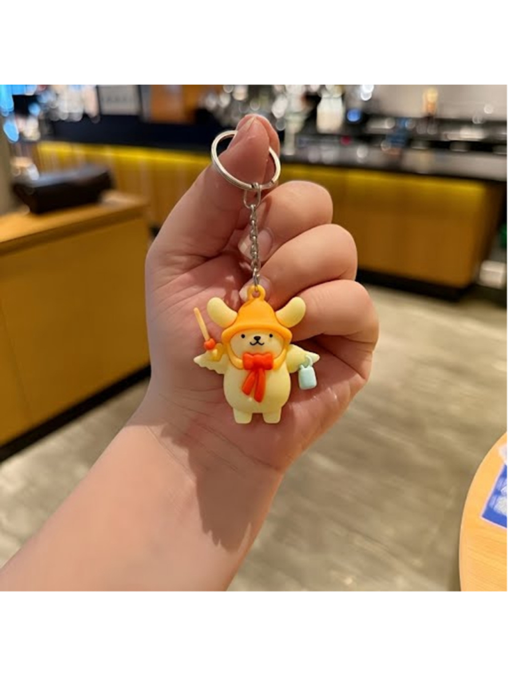 #POM-2155 Pompom Keychain